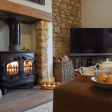 Spring Cottage Bourton-on-the-Water Exterior foto